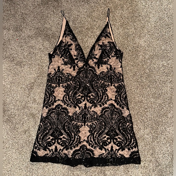 Free People Night Shimmer Sequin Mini Dress Black Lace - Picture 7 of 8